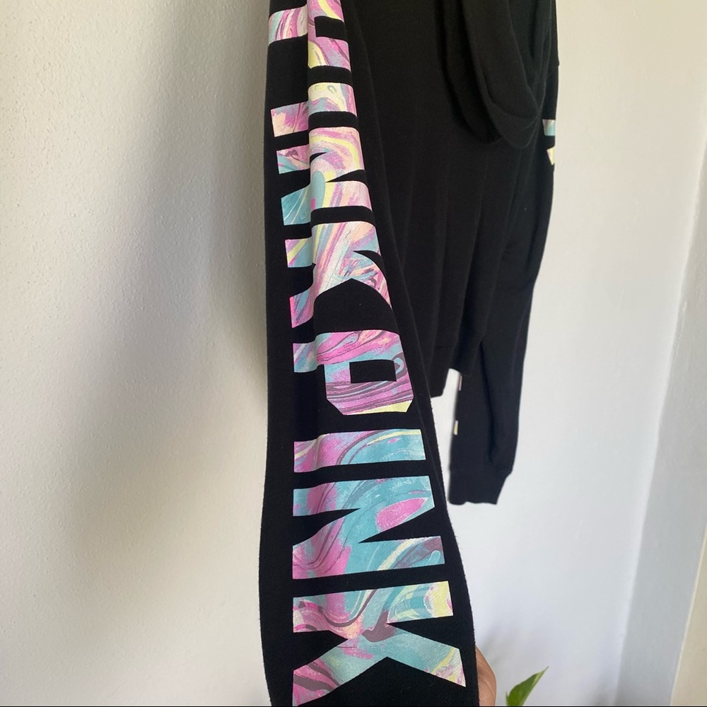 Pink cropped hoodie - Picture 3 of 5